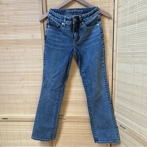 🌴 Tommy Bahama Indigo Palm Mid Rise Crop Mini Bootcut Jeans